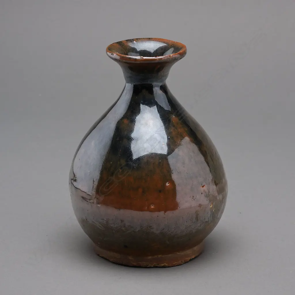 Stoneware Ng ka py bottle - China, Image 1++